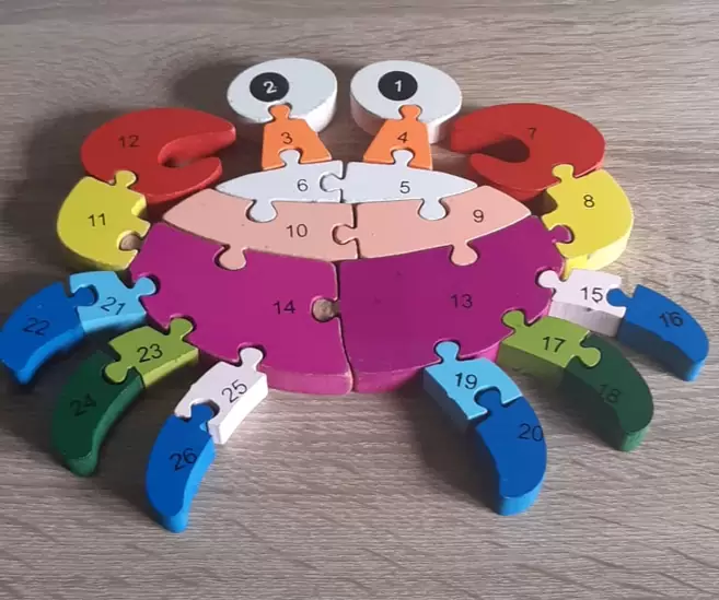 £4.00 Wooden Crab Alphabet and Numbers Jigsaw