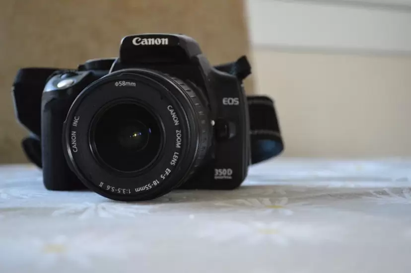 £50.00 Canon EOS 350D Digital SLR