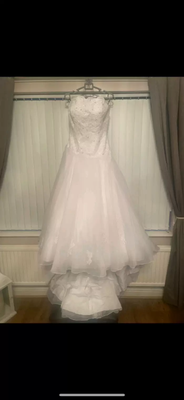 £400.00 Justin Alexander wedding dress size 12